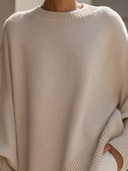 Jennifer | Oversize tröja med drapering och fladdermusärmar