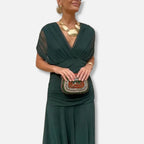 Luna - Elegant klänning med V-ringning