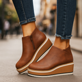 Linnea | Ankelboots med kilklack och dragkedja