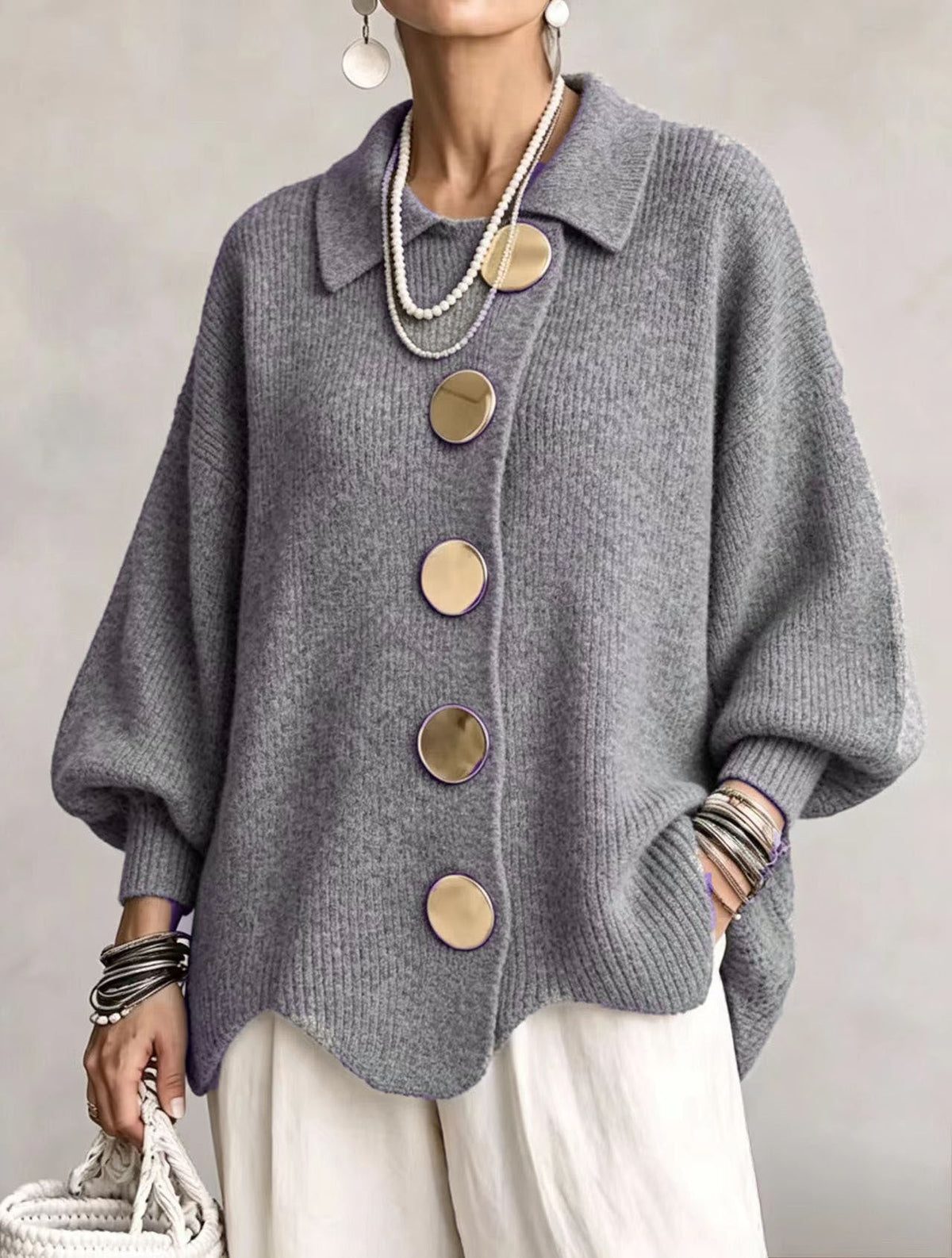 Astrid | Oversize kofta med guldknappar