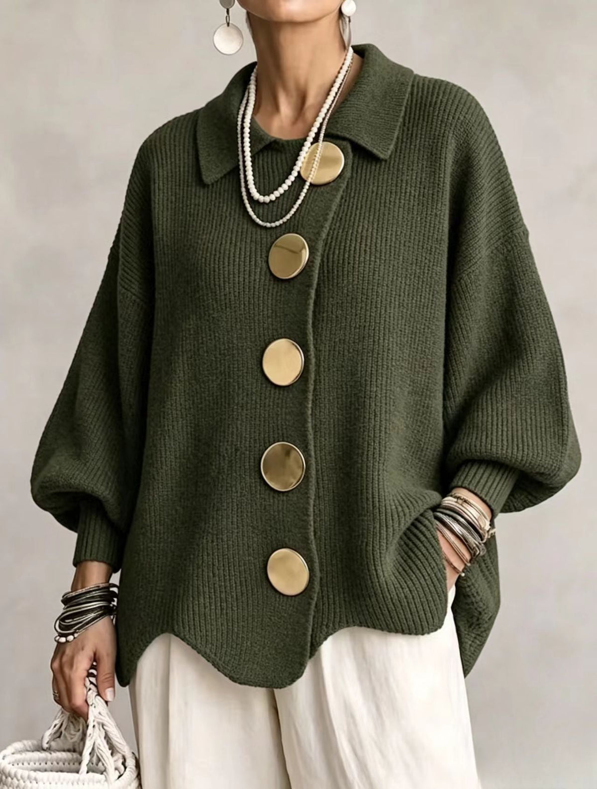 Astrid | Oversize kofta med guldknappar