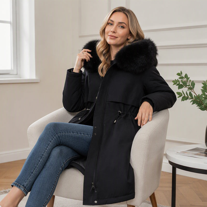 Vera | Varm vinterparka med pälshuva och midjeband